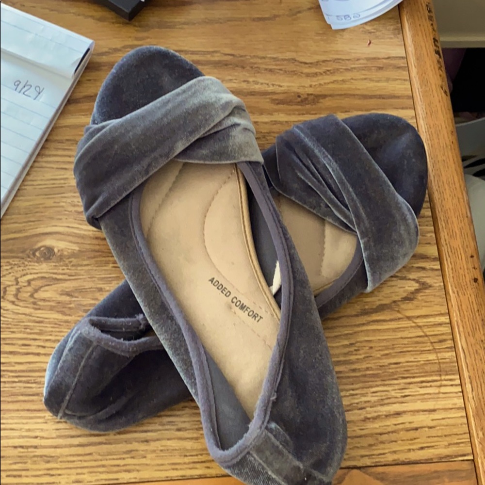 Ballet flats